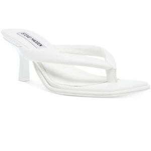 Steve Madden Moxxi Womens Solid Kitten Heels size 5.5. Never worn
